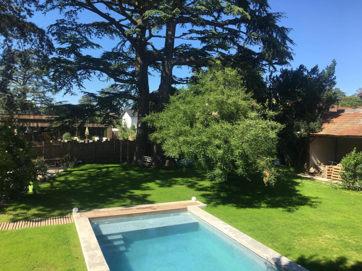 Aux Tourelles 1888 - Tres Proche Lyon Bed and Breakfast Tassin-la-Demi-Lune Εξωτερικό φωτογραφία