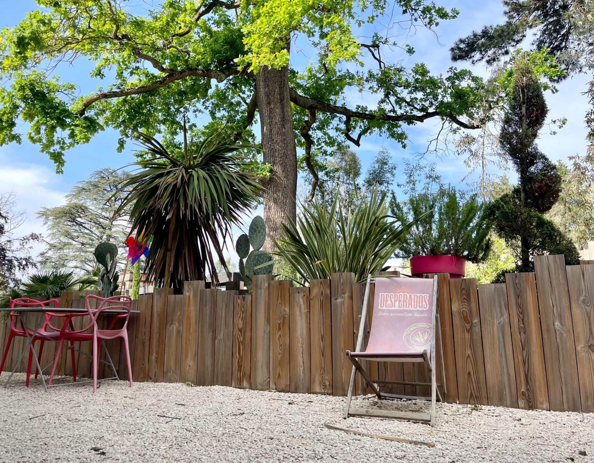 Aux Tourelles 1888 - Tres Proche Lyon Bed and Breakfast Tassin-la-Demi-Lune Εξωτερικό φωτογραφία
