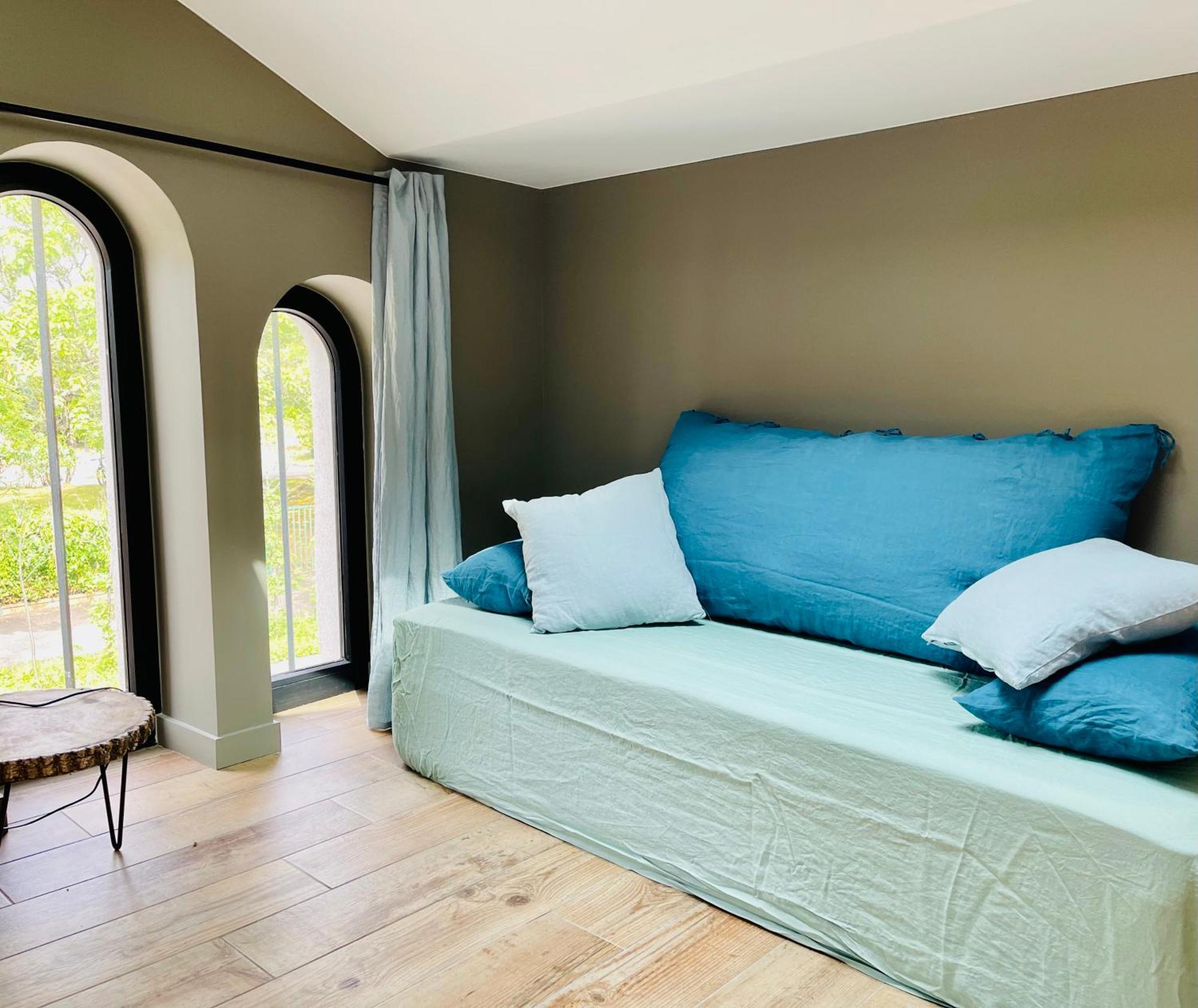 Aux Tourelles 1888 - Tres Proche Lyon Bed and Breakfast Tassin-la-Demi-Lune Εξωτερικό φωτογραφία