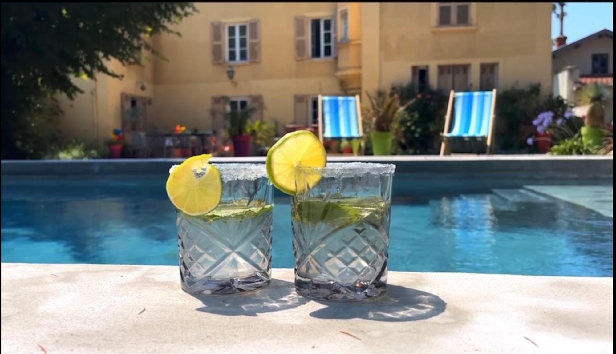 Aux Tourelles 1888 - Tres Proche Lyon Bed and Breakfast Tassin-la-Demi-Lune Εξωτερικό φωτογραφία